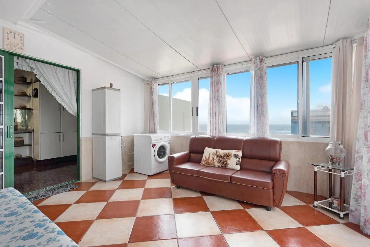 Ático Andrea Apartamento Caleta de Interián